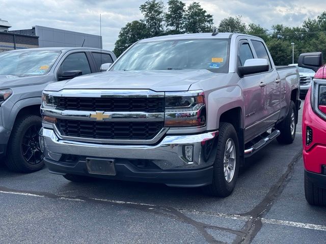 Silver Ice Metallic 2018 Chevrolet Silverado 1500 Pickup Truck Four-Wheel Drive 6-Speed Automatic Overdrive