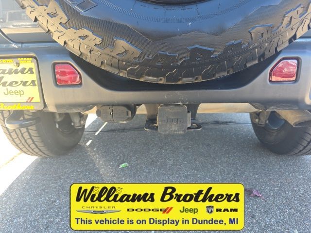 2022 Jeep Wrangler Unlimited Sahara Altitude - Sting-Gray Clearcoat exterior view 8