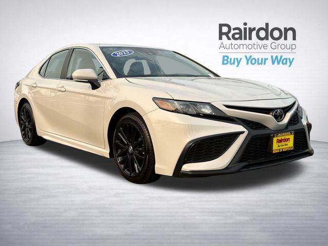 Ice Cap 2023 Toyota Camry Sedan Front-Wheel Drive 8-Speed Automatic
