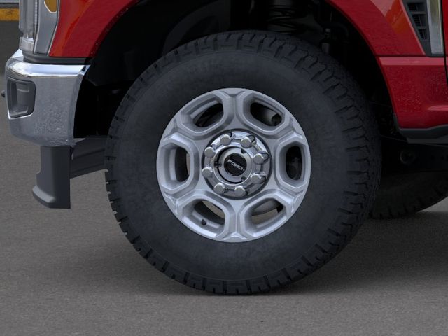 New 2026 Red Ford XLT image 19