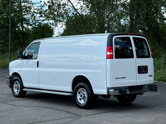 2023 GMC Savana 2500 Work Van 4