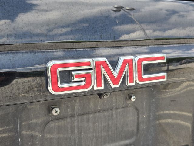 Used 2020 Black GMC SLT image 43