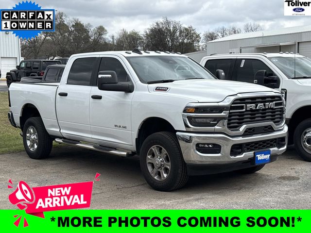 2025 RAM 2500 Big Horn Crew Cab 4WD