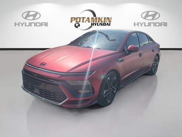 Onyx Black 2024 Hyundai Sonata Sedan Front-Wheel Drive 8-Speed Automatic