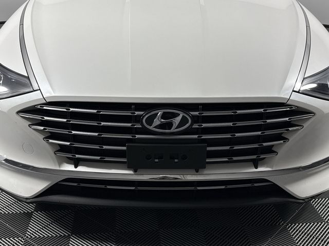 Used 2022 Hyundai Sonata Hybrid For Sale in Indianapolis, IN