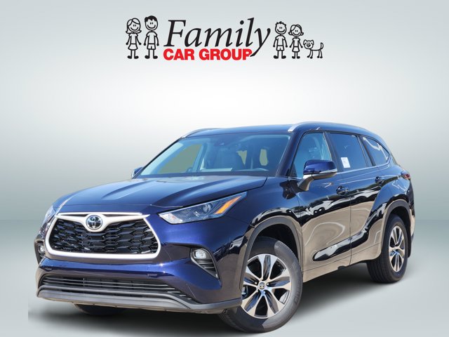 Gray 2026 Toyota Highlander SUV / Crossover All-Wheel Drive 8-Speed Automatic