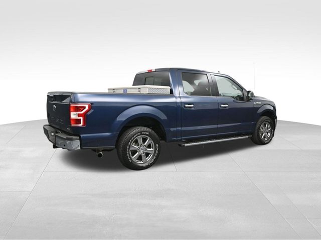 2020 Ford F-150 XLT 2