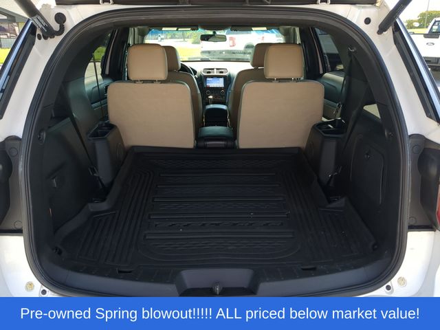 Used 2017 White Ford XLT image 40