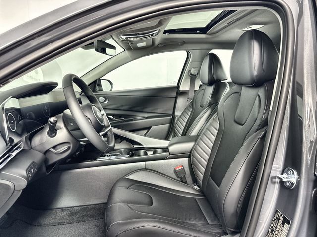 New 2025 Hyundai Elantra Hybrid For Sale in Indianapolis, IN
