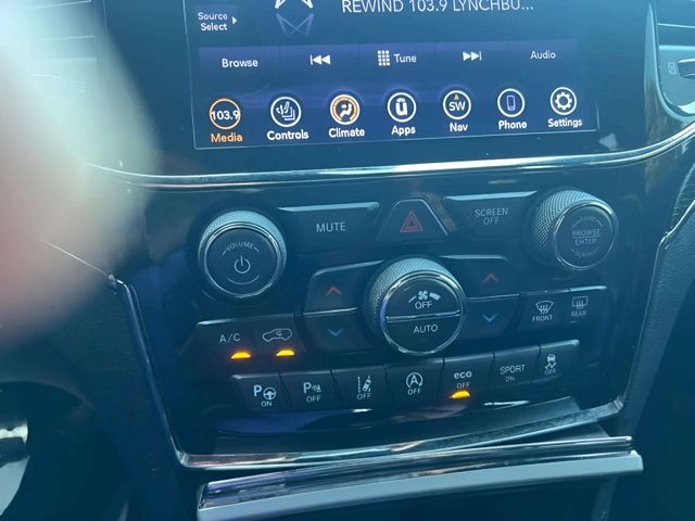JeepGrand Cherokee5