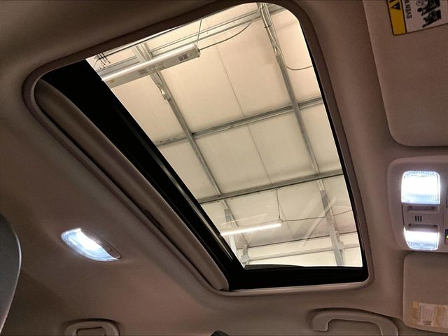 2019 Subaru Outback 2.5i White at Rafferty Subaru