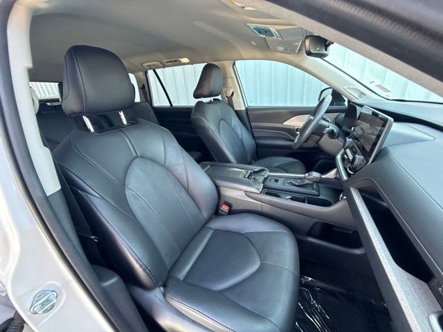2024 Toyota Grand Highlander Limited:47350A