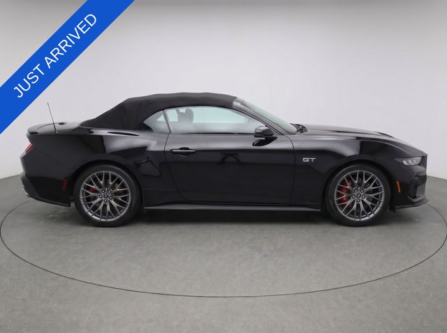 2025 Ford Mustang GT Premium Convertible's photo