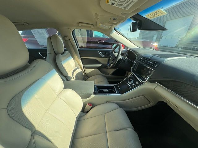 2018 Lincoln Continental Select