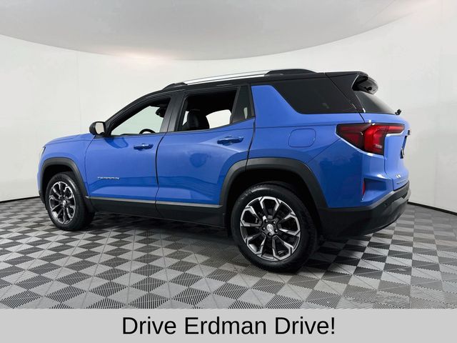 Used 2025 GMC Terrain SUV