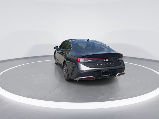 Used 2025 Gray Hyundai Limited image 7