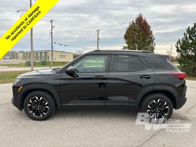 2022 Chevrolet TrailBlazer LT 2