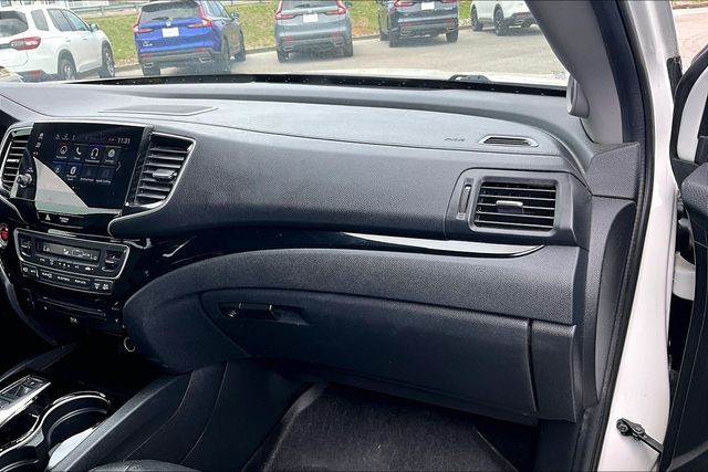 Used 2022 Honda Pilot Touring 4D Sport Utility