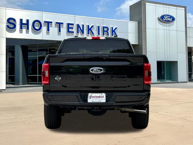 Used 2022 Black Ford XLT image 7