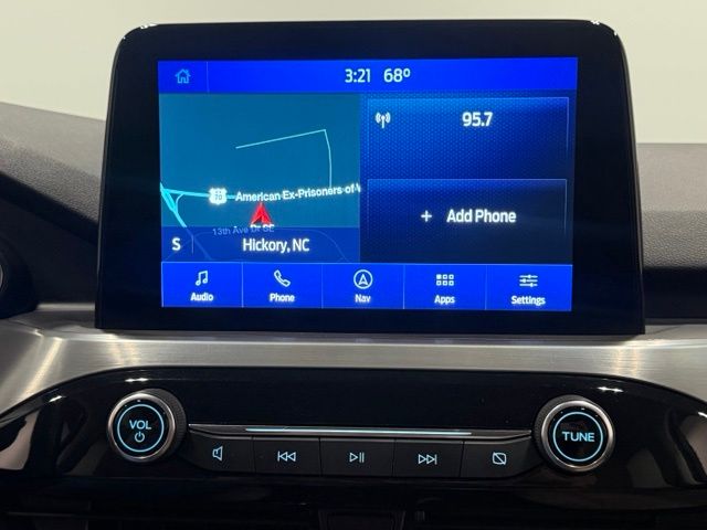 Used 2021 White Ford Titanium image 20