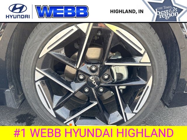 Used 2025 Gray Kia GT-Line image 36