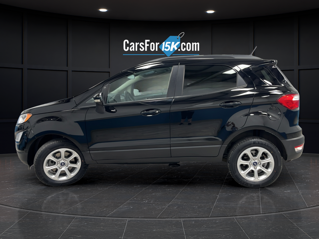 Used 2020 Shadow Black Ford SE image 4