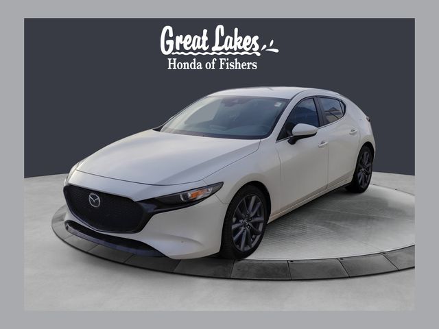 Snowflake White Pearl Mica 2019 Mazda MAZDA3 Hatchback FWD Sedan Front-Wheel Drive 6-Speed Automatic