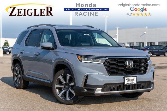 2025 Honda Pilot Touring 1