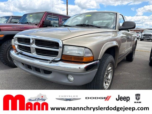 Gold 2003 Dodge Dakota Pickup Truck Rear-Wheel Drive 5-Speed Automatic