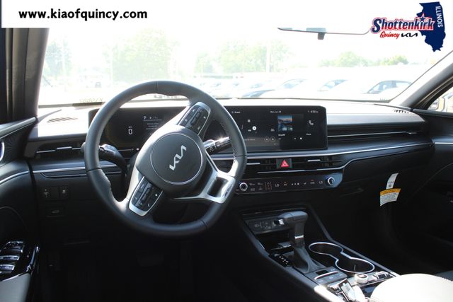 New 2026 Kia K5 Sedan