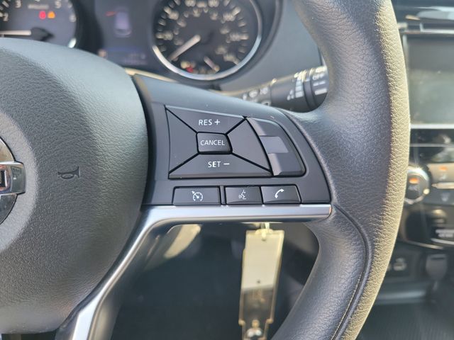 Used 2020 Gray Nissan S image 22