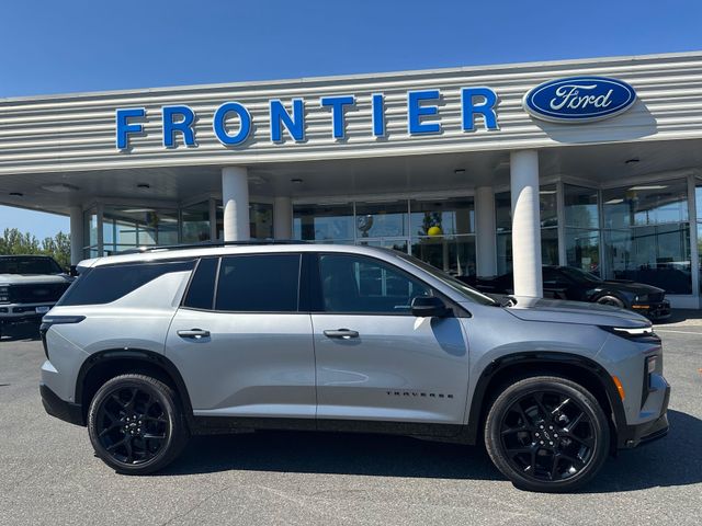 Sterling Gray Metallic 2026 Chevrolet Traverse SUV / Crossover Four-Wheel Drive 8-Speed Automatic