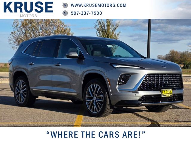 2026 Buick Enclave Avenir's photo