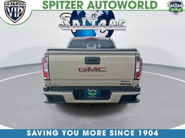 Used 2022 Beige GMC AT4 w/Leather image 9