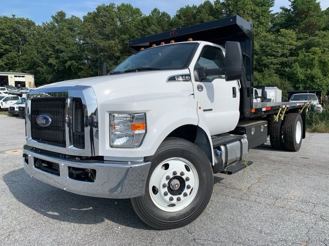 2024 Ford F-650SD Base 2