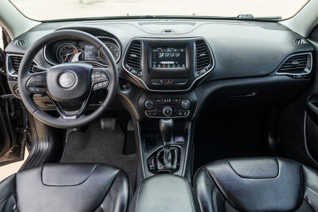 2020 Jeep Cherokee Altitude Gray at Emmons Autoplex
