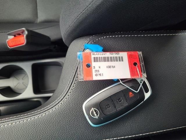 New 2025 White Nissan S image 22