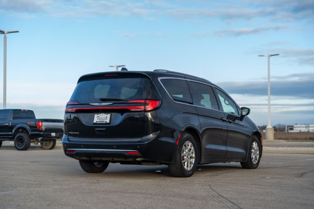 2021 Chrysler Pacifica Touring L 7