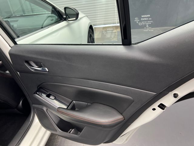 2023 Glacier White Nissan Altima 2.5 SR FWD Sedan