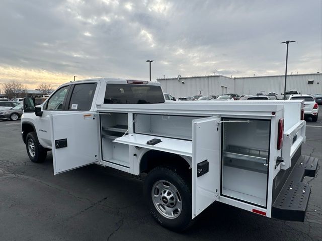 2024 Chevrolet Silverado 2500HD Work Truck photo
