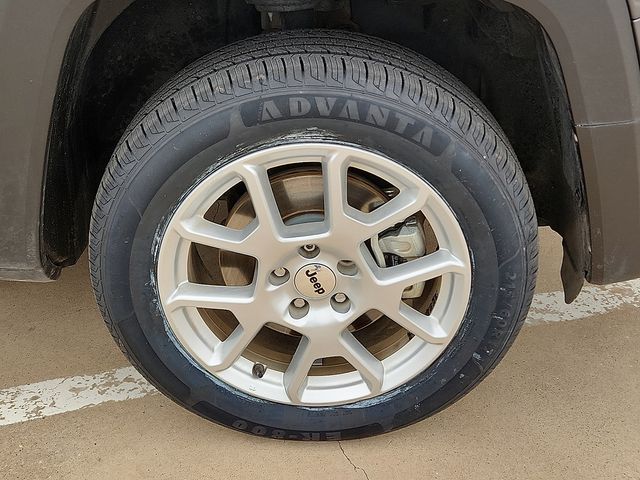 Used Car 2022 Jeep Renegade  Latitude For Sale Under $20,000 In Plainview, Texas