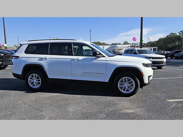 2026 Jeep Grand Cherokee L Laredo 4x2