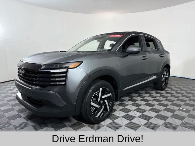 Used 2025 Nissan Kicks SUV