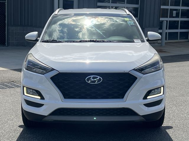 Used 2019 White Hyundai Sport image 16