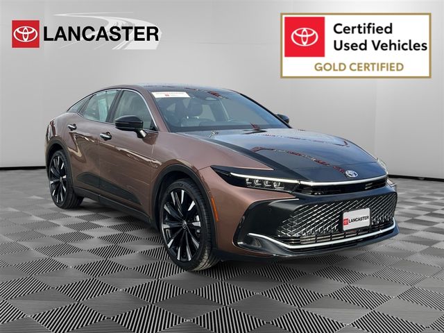 Toyota Crown Platinum AWD