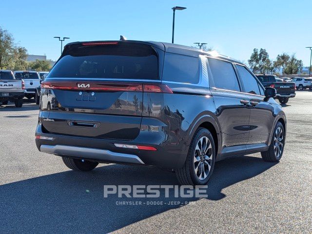 2024 Kia Carnival EX 5