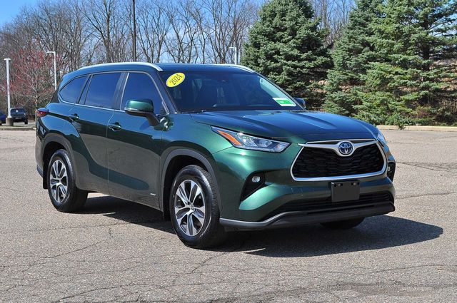 Cypress 2024 Toyota Highlander Hybrid XLE AWD SUV / Crossover All-Wheel Drive Continuously Variable Transmission