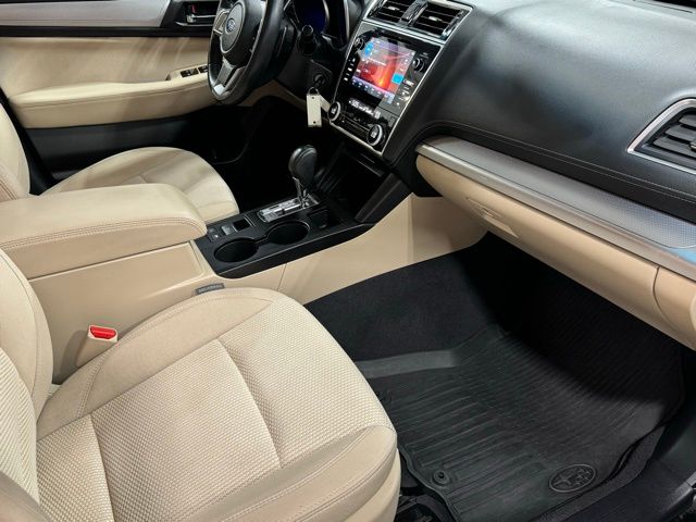 2019 Subaru Outback 2.5i Premium 33