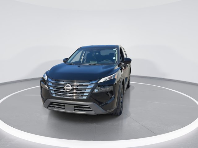 Used 2024 Black Nissan SV image 4