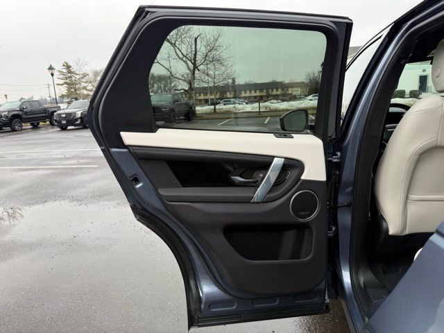 2022 Land Rover Discovery Sport